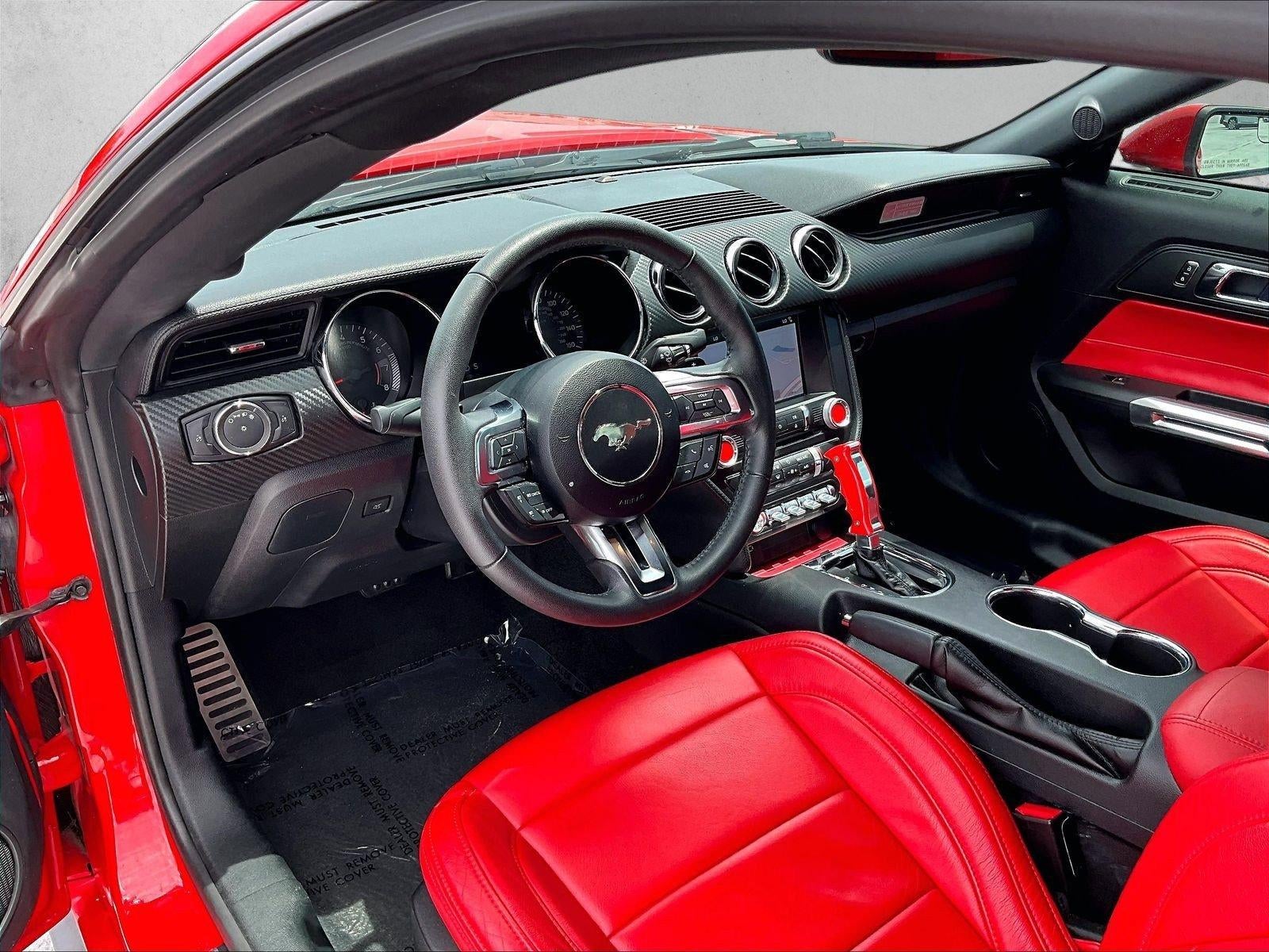 2017 Ford Mustang V6
