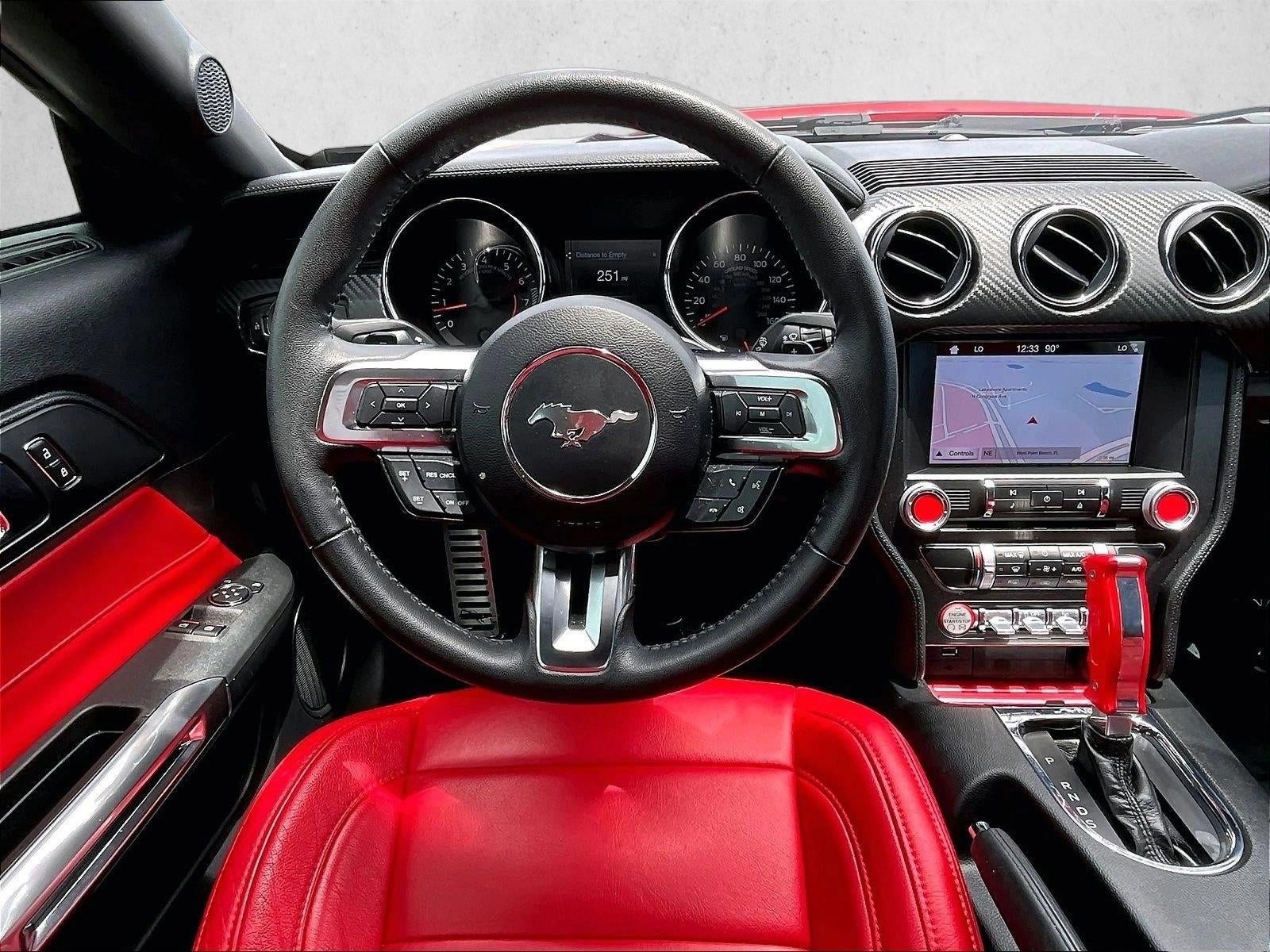 2017 Ford Mustang V6