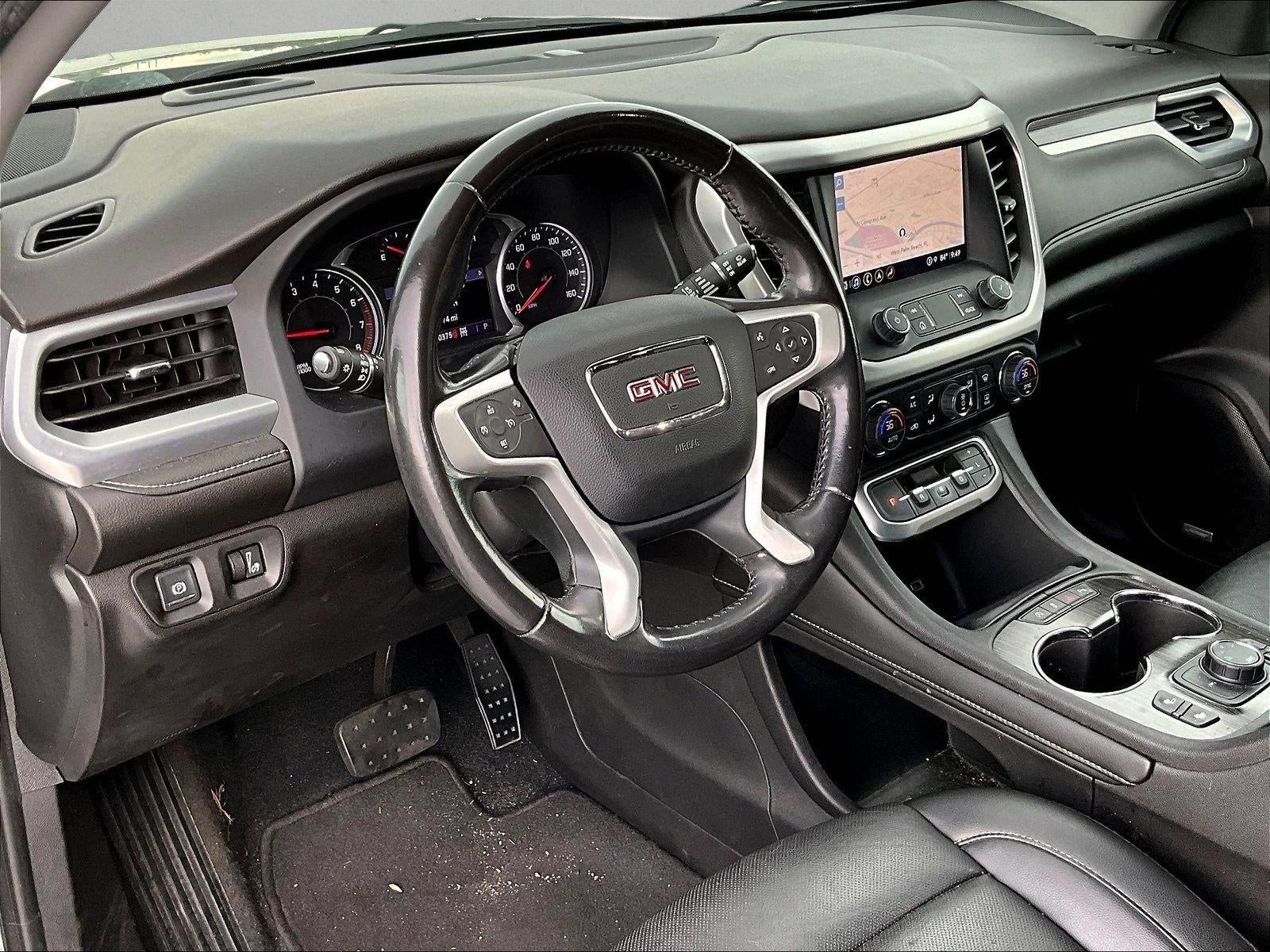 2022 GMC Acadia SLT
