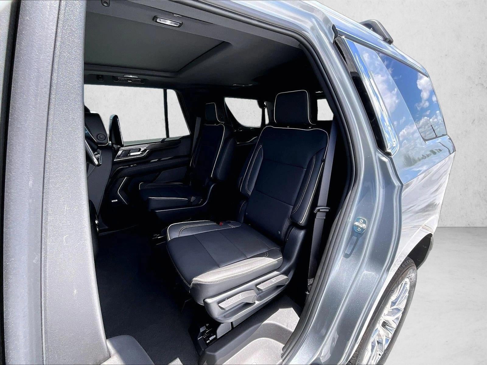 2025 GMC Yukon Base