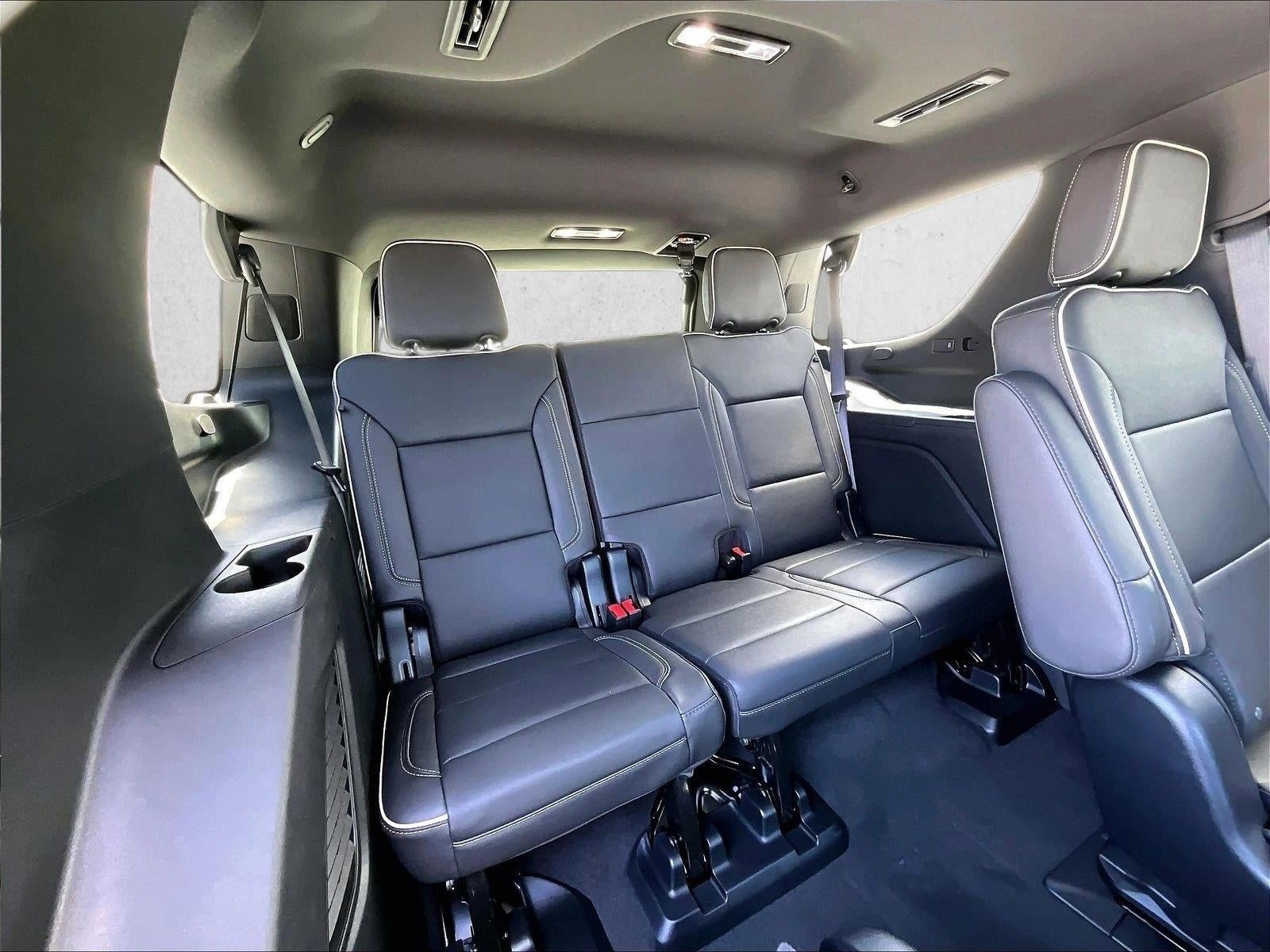 2025 GMC Yukon Base