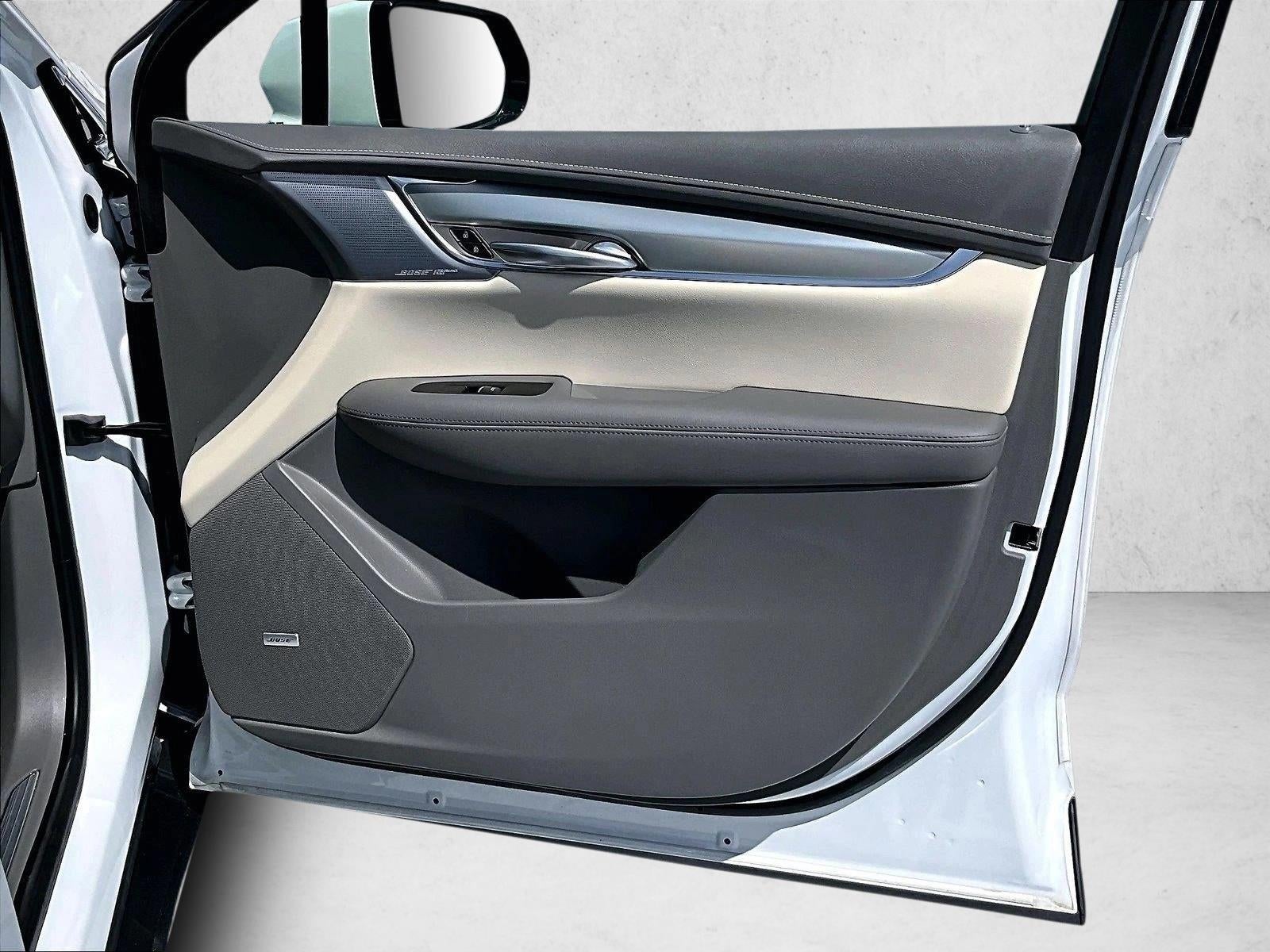 2023 Cadillac XT5 Base