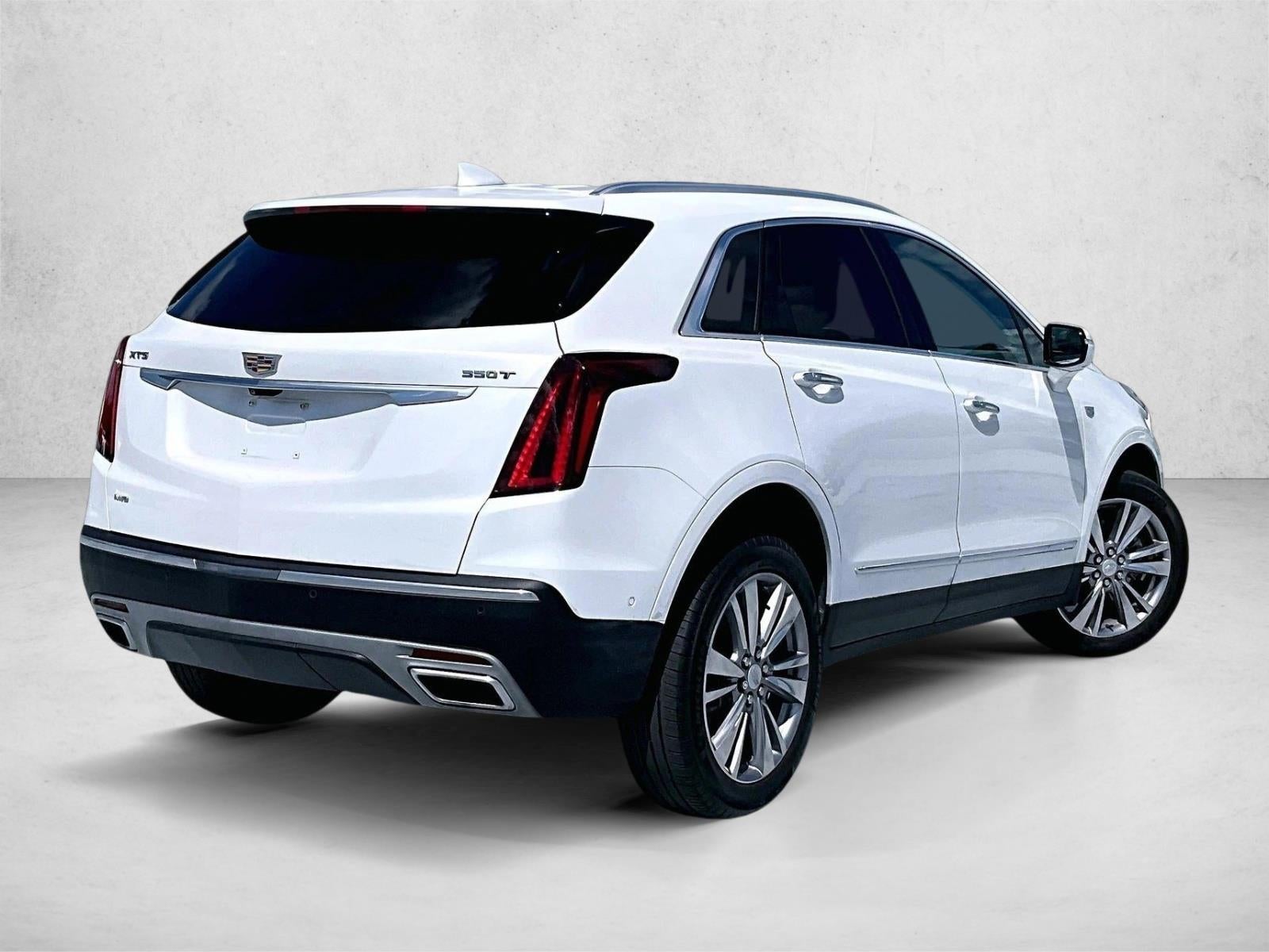 2023 Cadillac XT5 Base