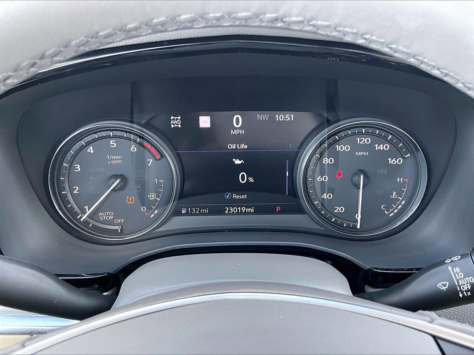 2023 Cadillac XT5 Base