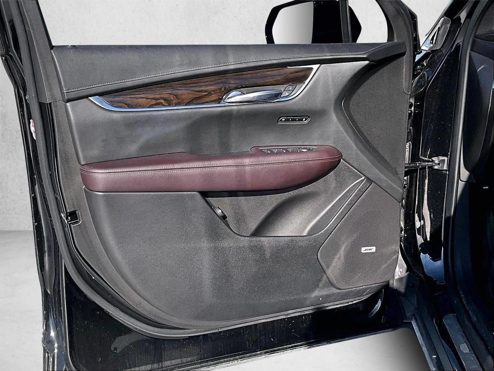 2022 Cadillac XT6 Premium Luxury