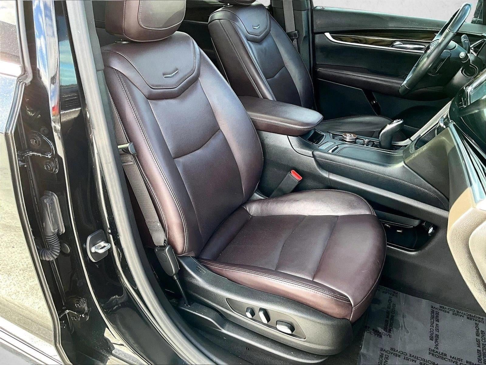 2022 Cadillac XT6 Premium Luxury