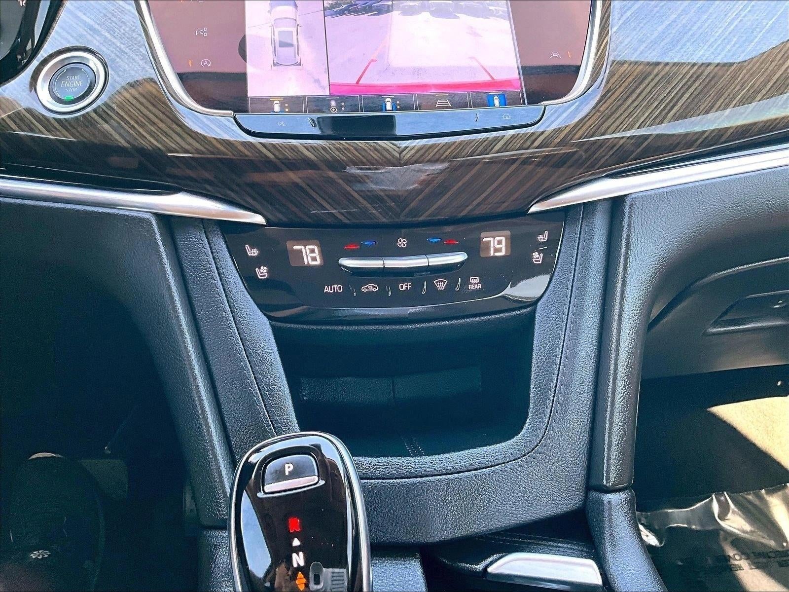 2022 Cadillac XT6 Premium Luxury