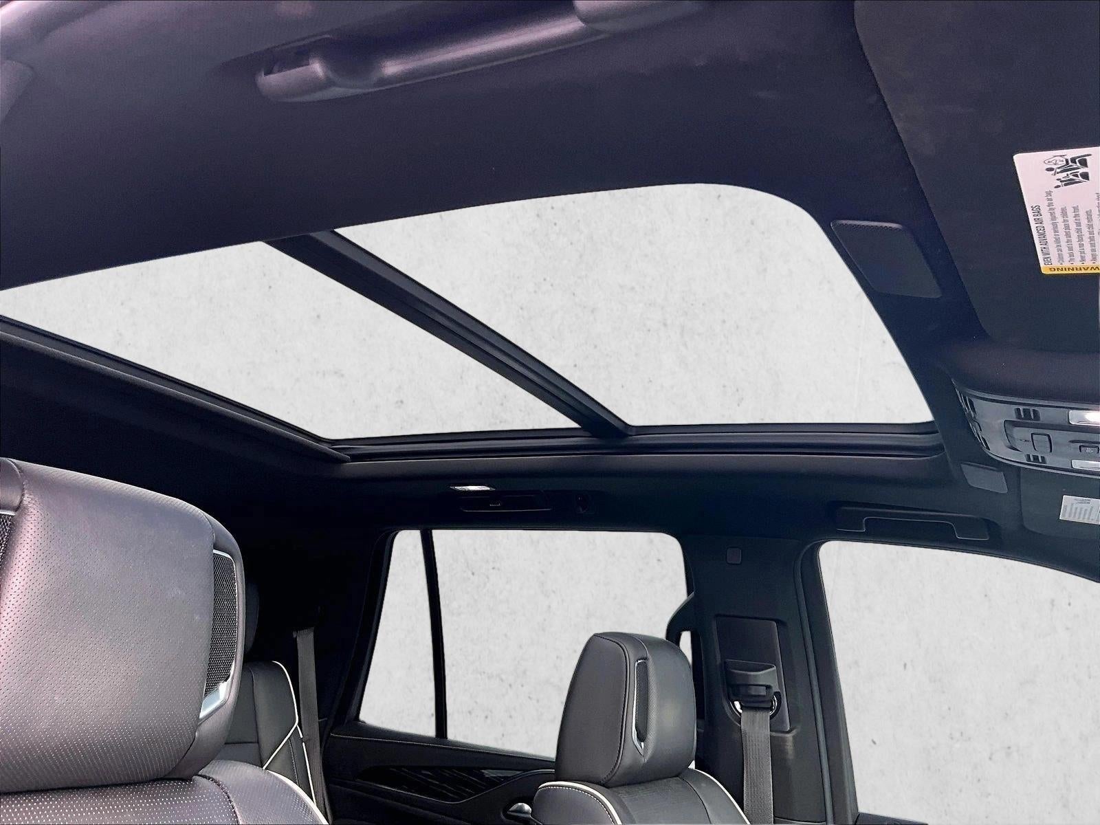 2023 Cadillac Escalade Sport