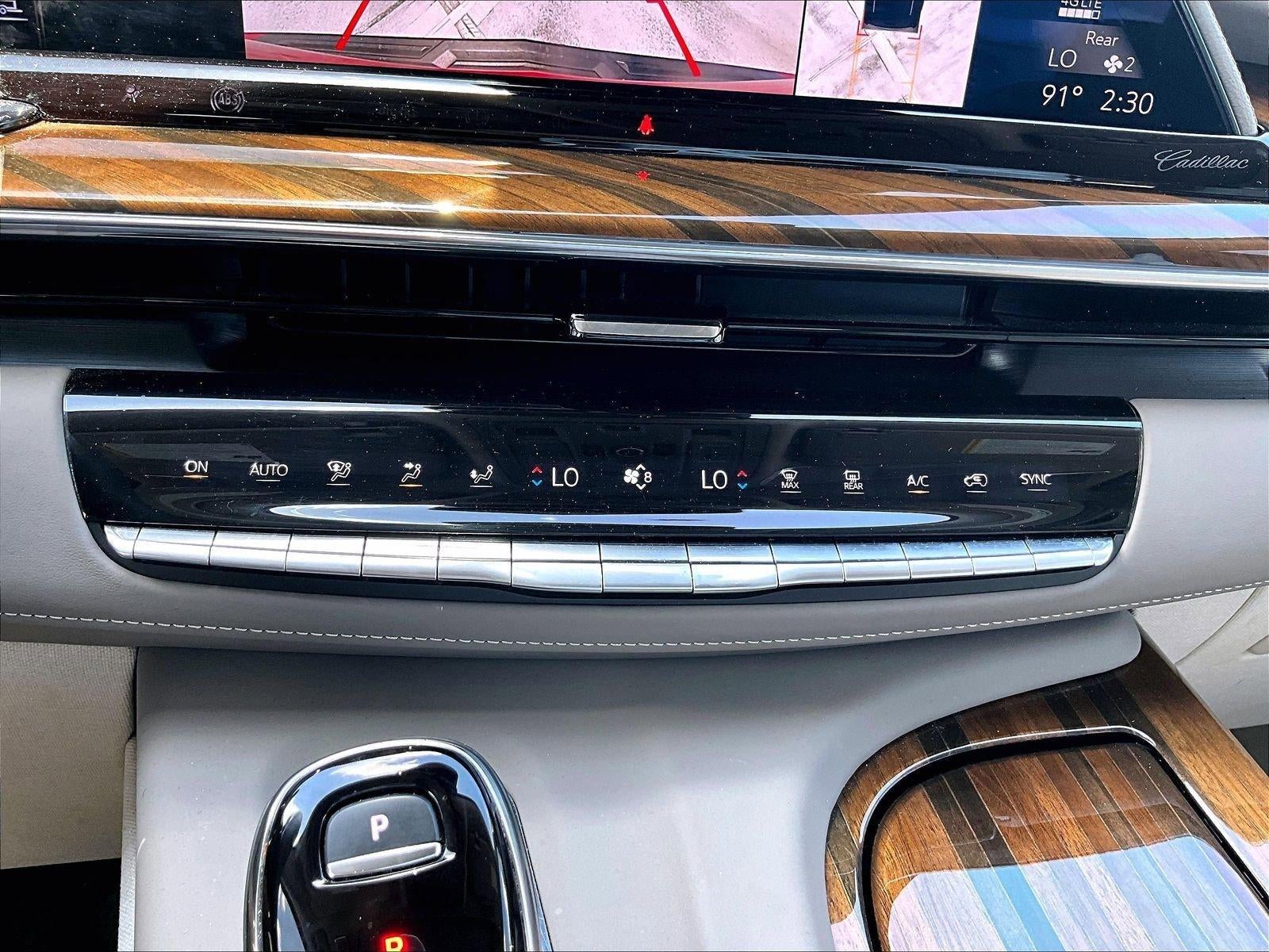 2024 Cadillac Escalade Sport Platinum