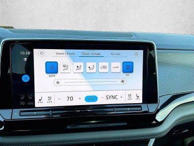 2024 Volkswagen Atlas Cross Sport 2.0T SEL R-Line