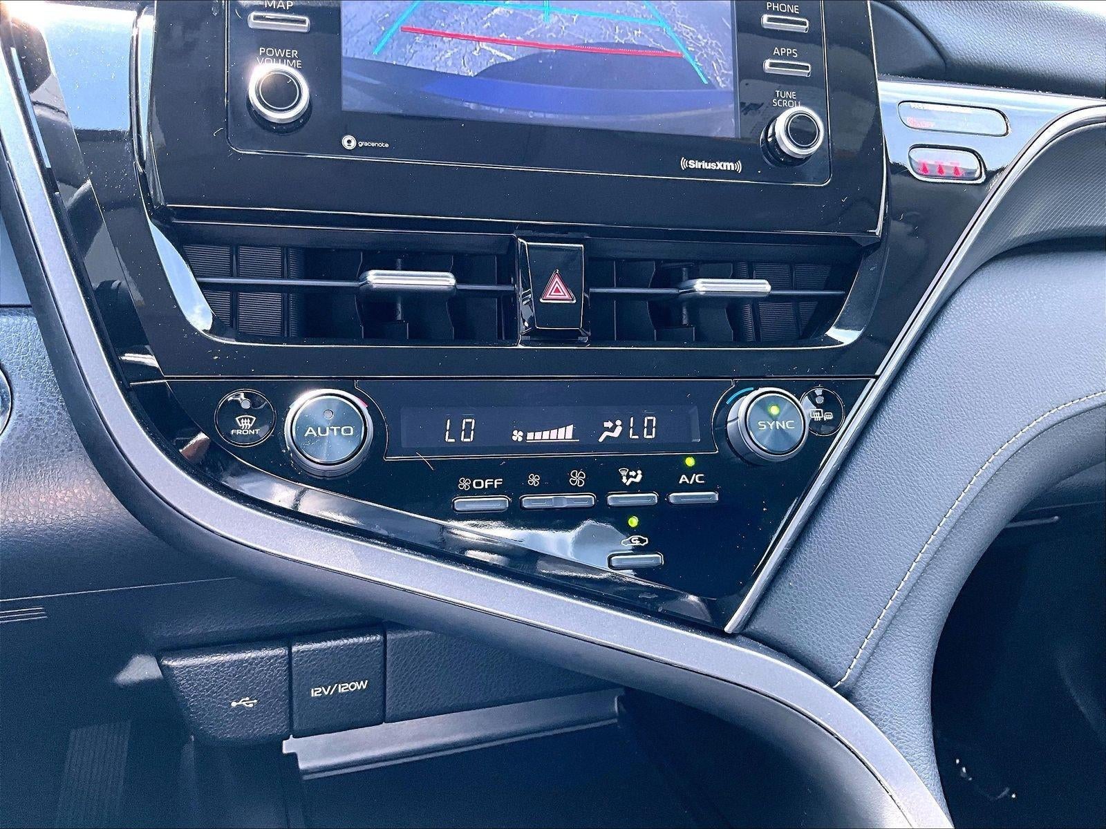 2024 Toyota Camry Hybrid SE