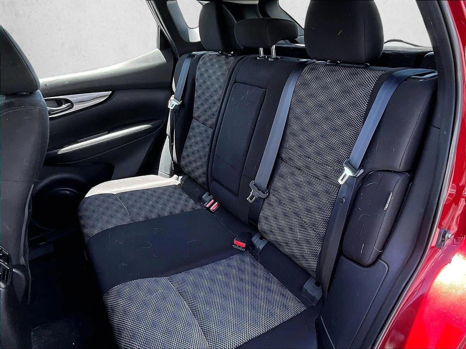 2022 Nissan Rogue Sport SV