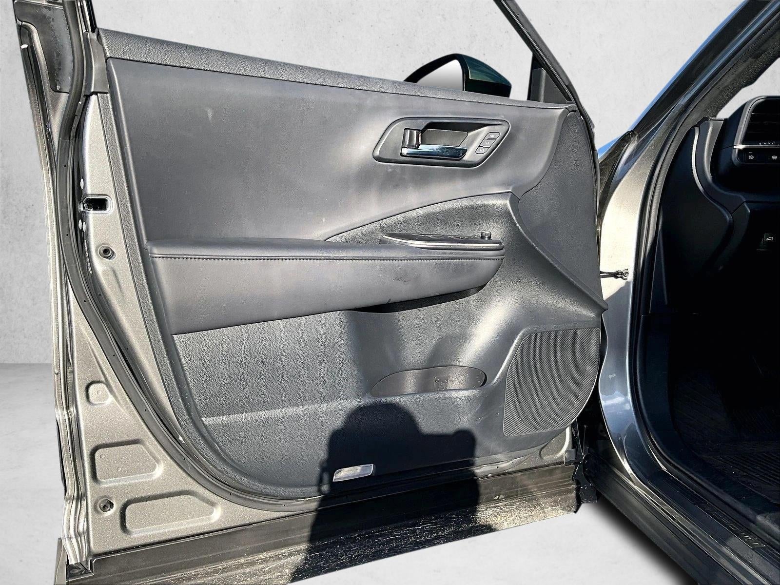 2023 Toyota Crown Platinum