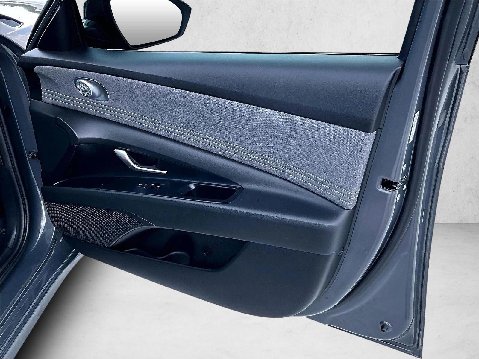 2023 Hyundai Elantra Hybrid Limited