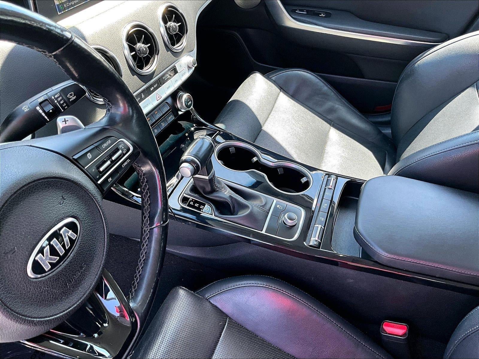 2019 Kia Stinger Base