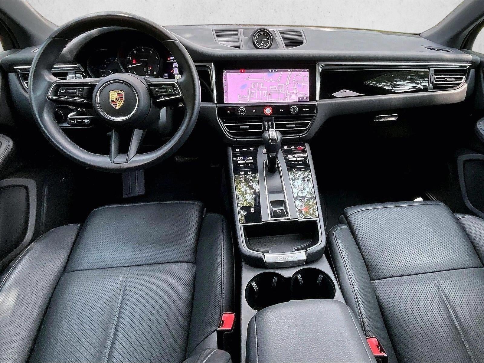 2024 Porsche Macan Base