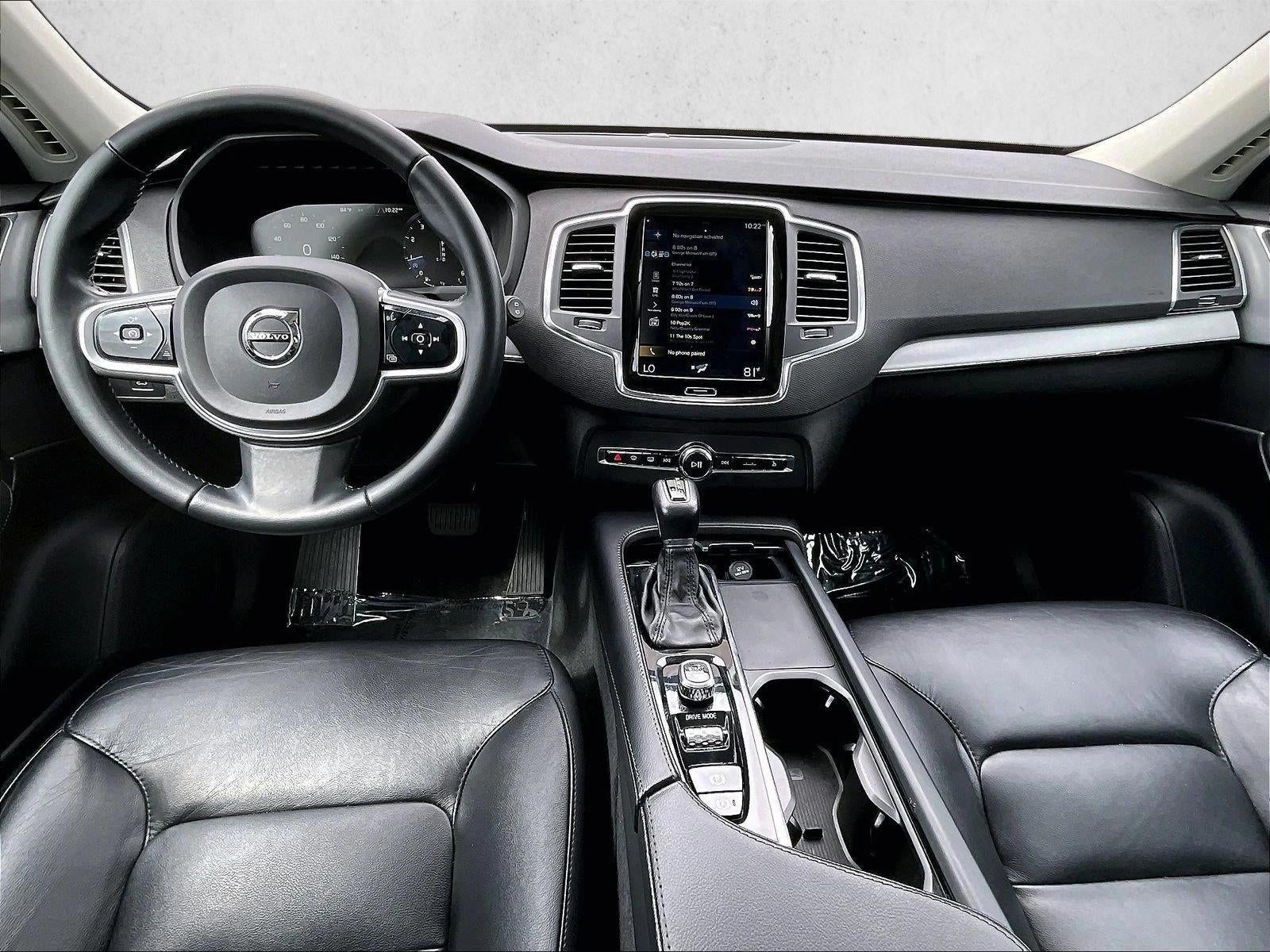 2021 Volvo XC90 Momentum