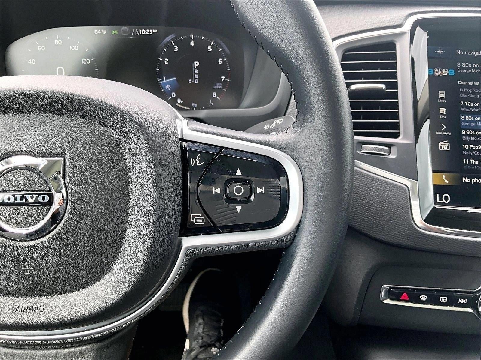 2021 Volvo XC90 Momentum