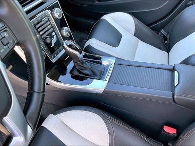 2016 Volvo S60 Cross Country T5 Platinum