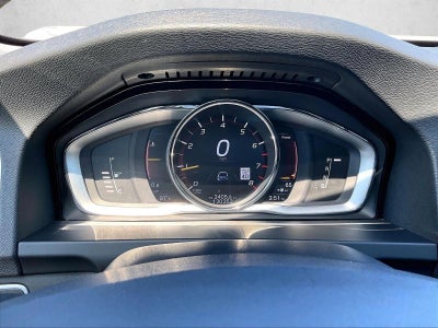 2016 Volvo S60 Cross Country T5 Platinum