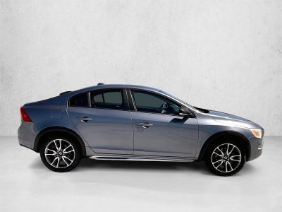 2016 Volvo S60 Cross Country T5 Platinum