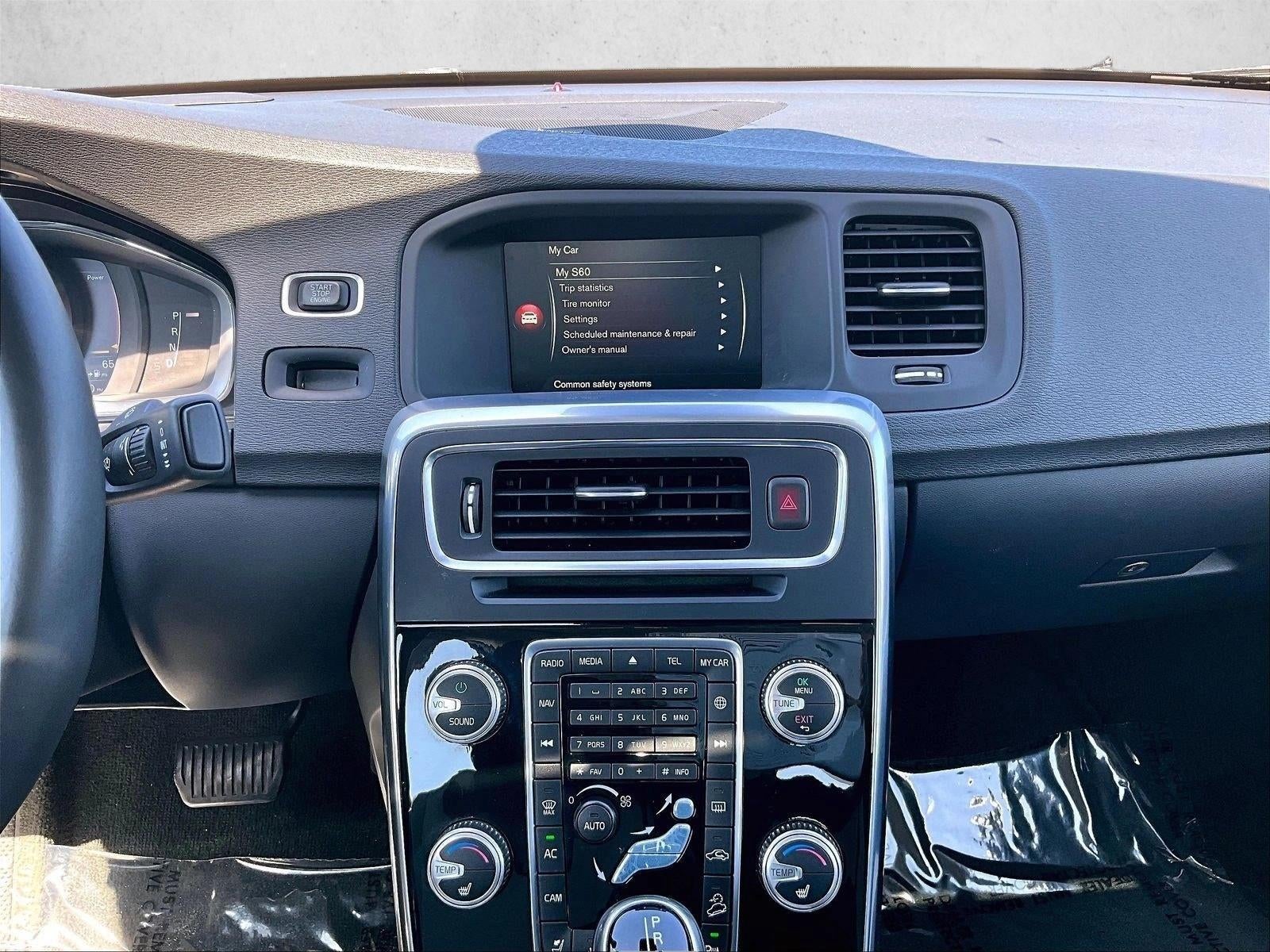 2016 Volvo S60 Cross Country T5 Platinum