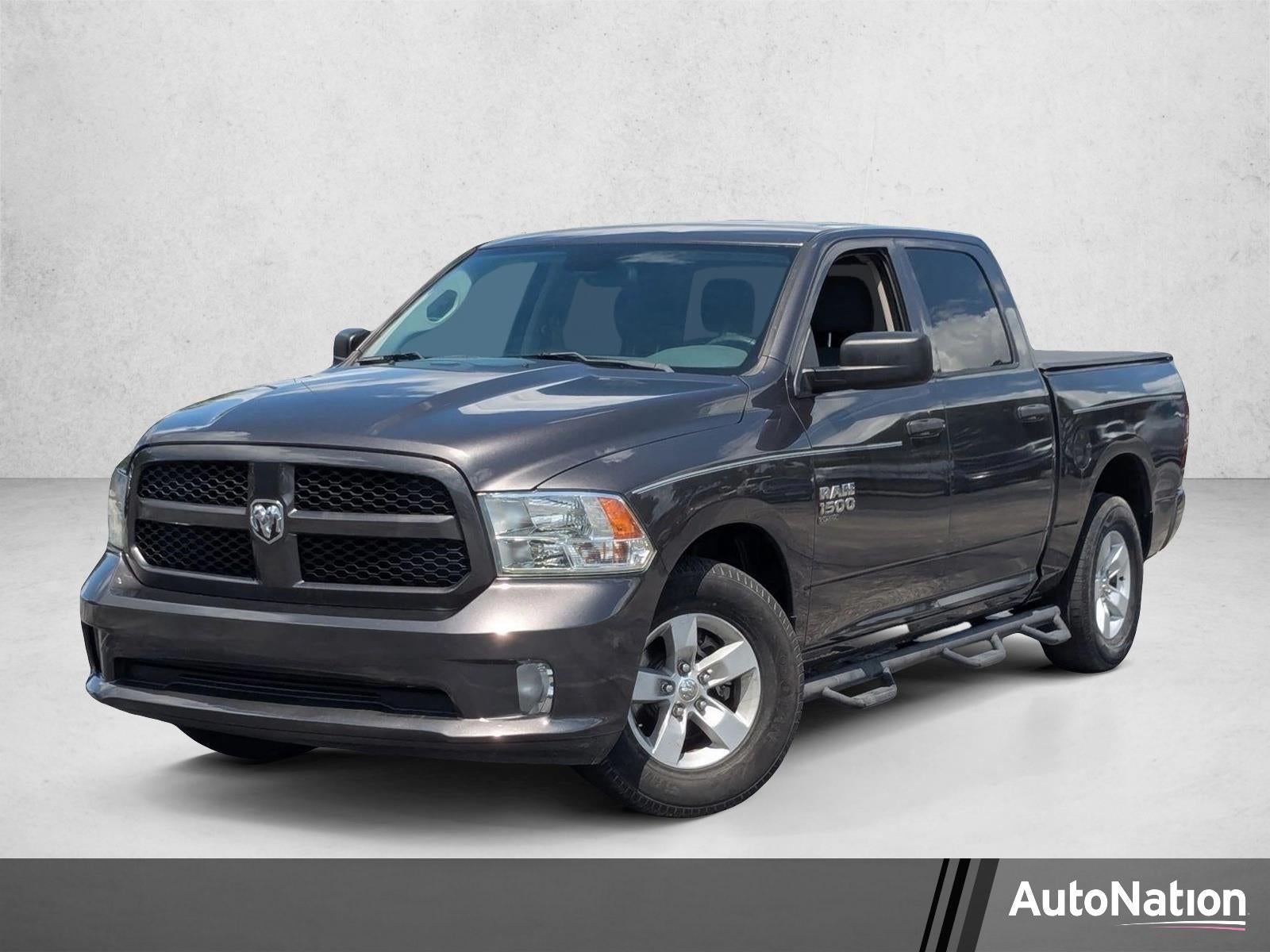 2019 RAM 1500 Classic Express Crew Cab 4x2 5'7" Box