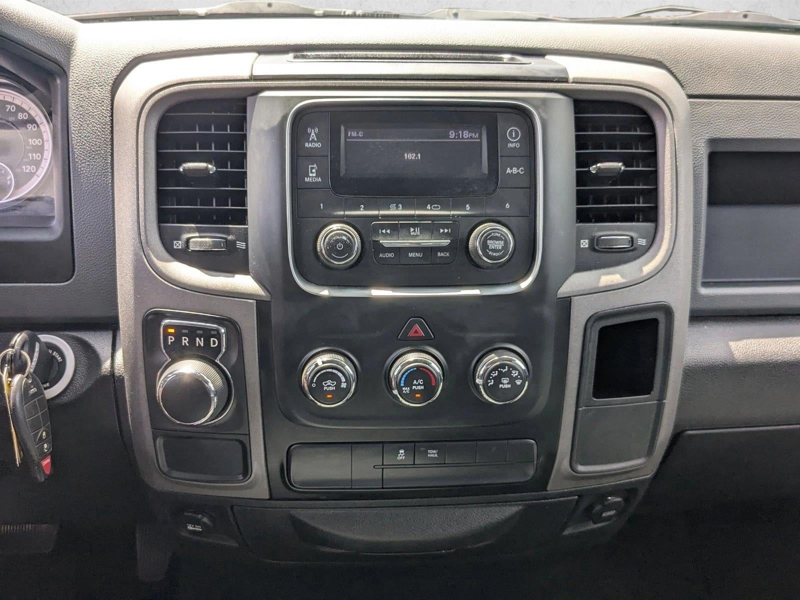 2019 RAM 1500 Classic Express Crew Cab 4x2 5'7" Box