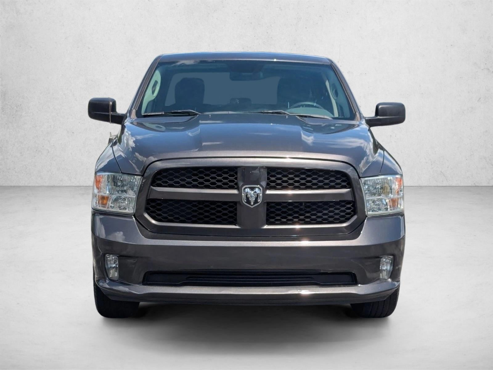 2019 RAM 1500 Classic Express Crew Cab 4x2 5'7" Box