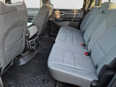 2020 RAM 1500 Big Horn Crew Cab 4x4 5'7" Box