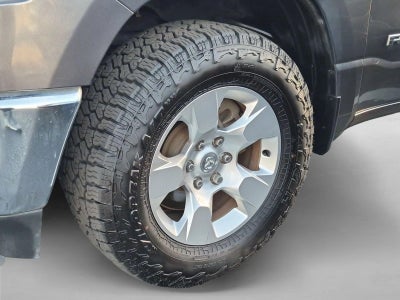 2020 RAM 1500 Big Horn Crew Cab 4x4 5'7" Box