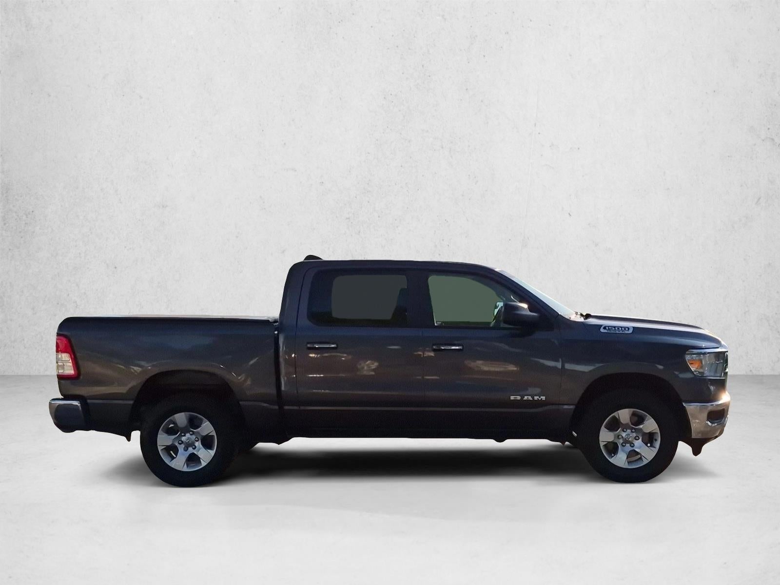 2020 RAM 1500 Big Horn Crew Cab 4x4 5'7" Box
