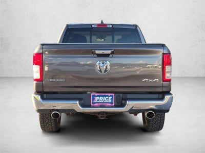 2020 RAM 1500 Big Horn Crew Cab 4x4 5'7" Box