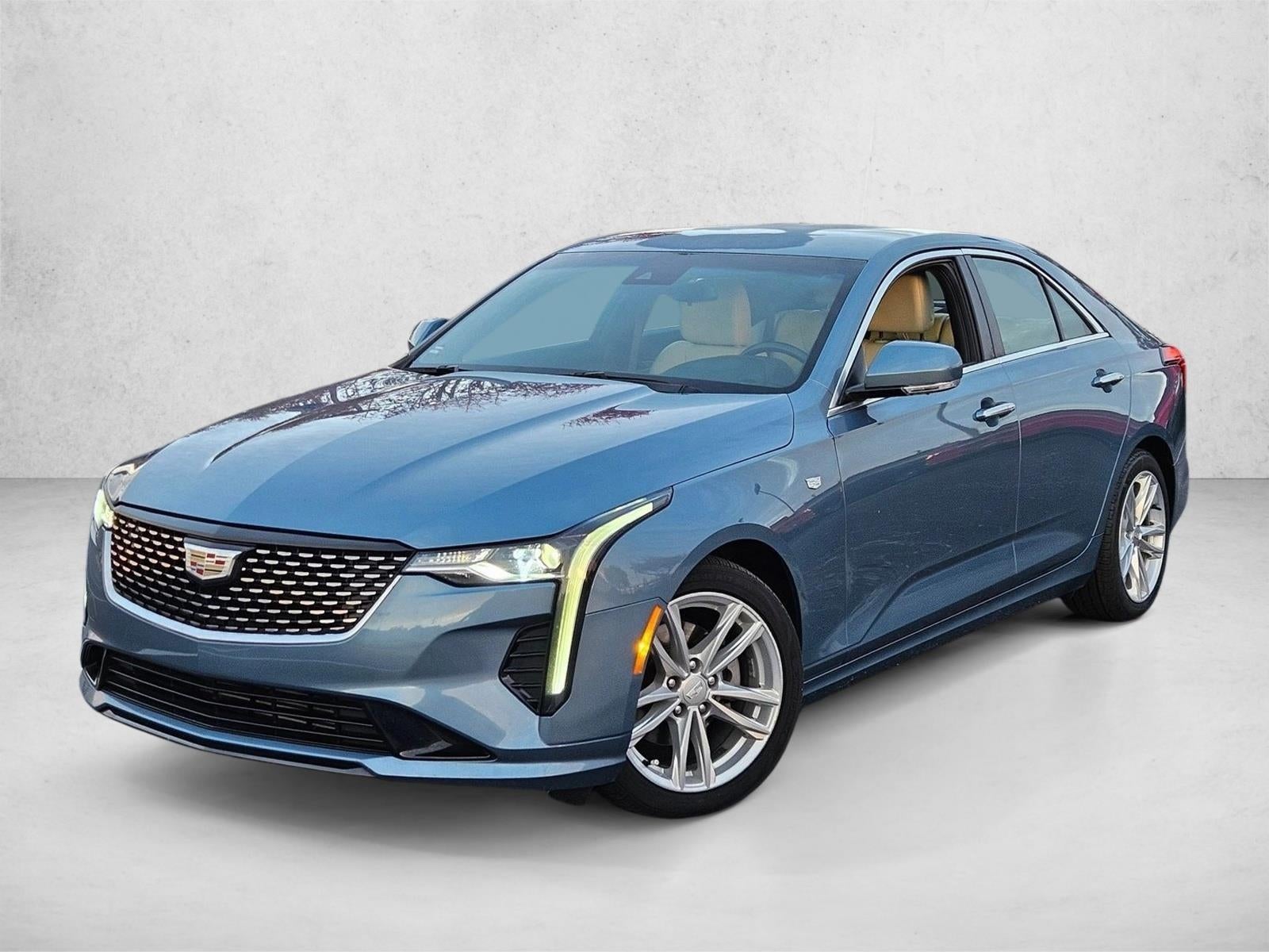 2023 Cadillac CT4 Luxury