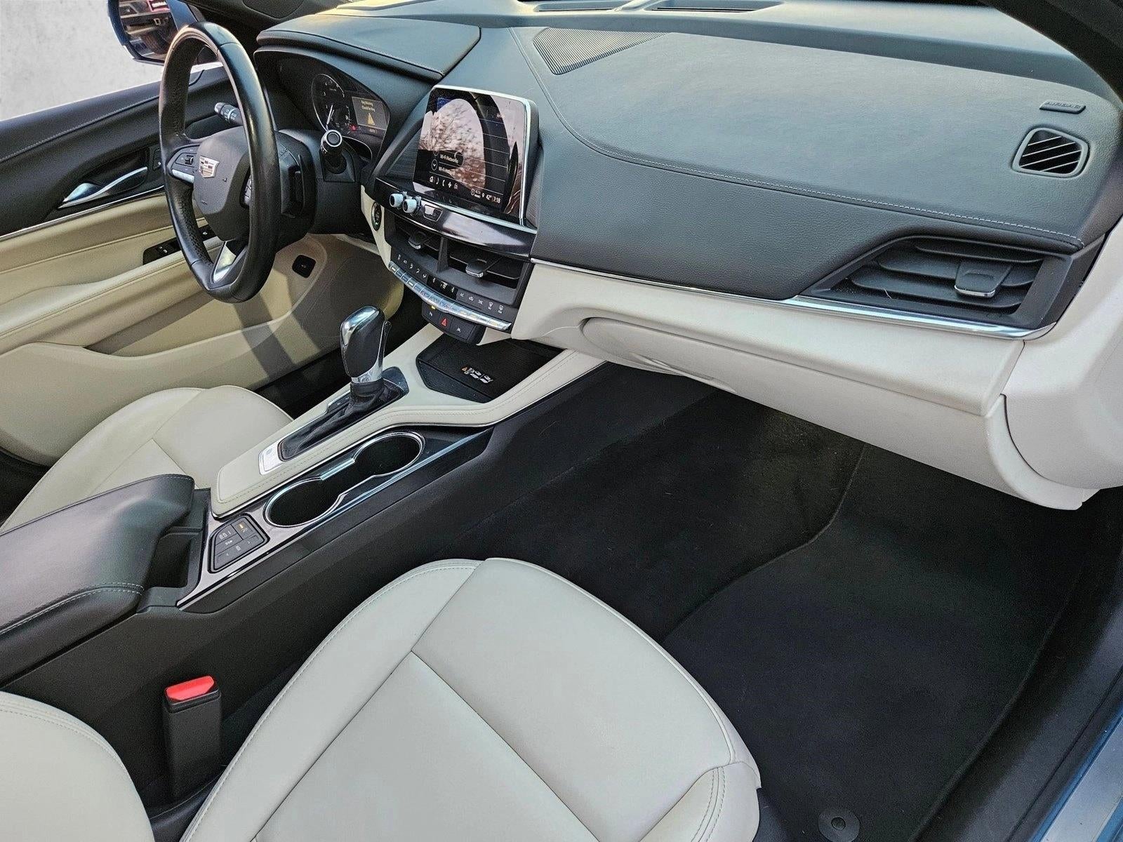 2023 Cadillac CT4 Luxury