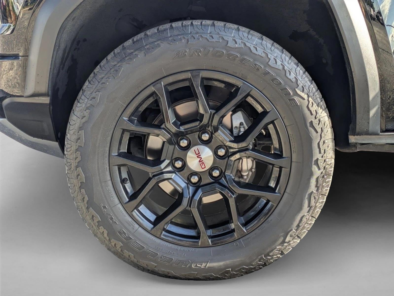 2023 GMC Canyon Denali