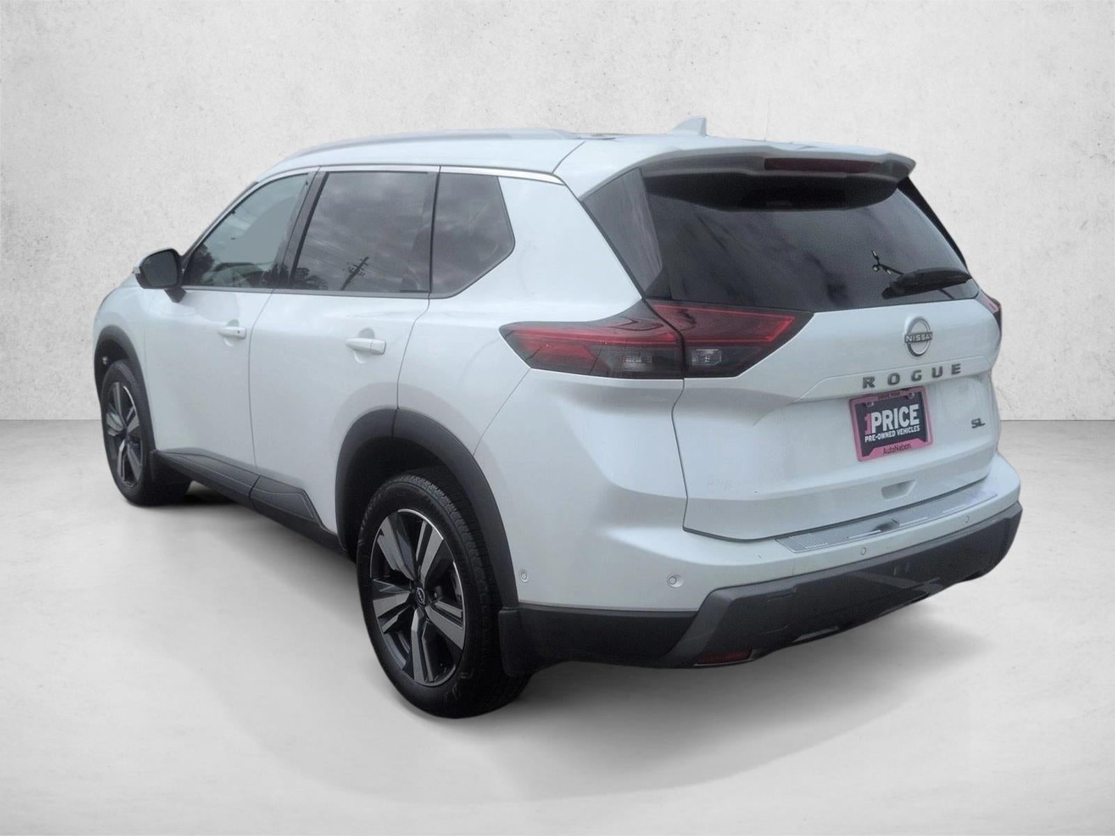 2024 Nissan Rogue SL FWD