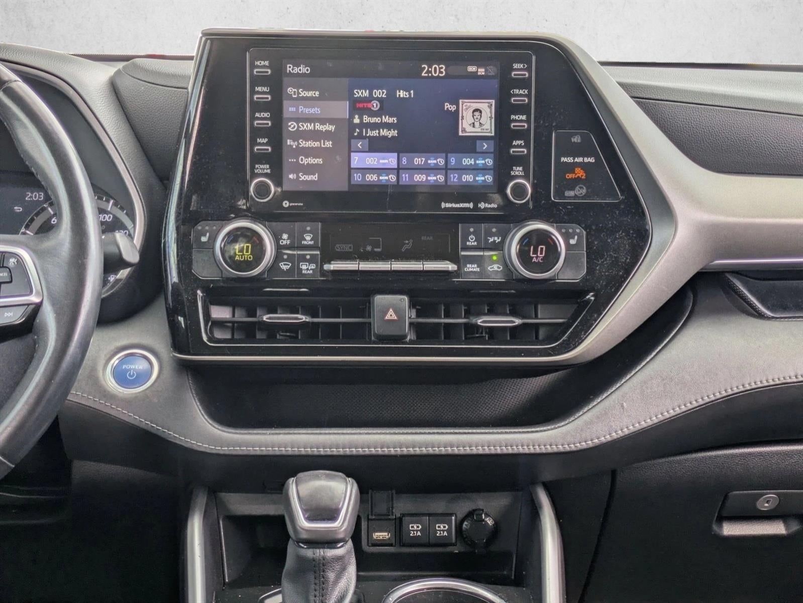 2021 Toyota Highlander Hybrid XLE