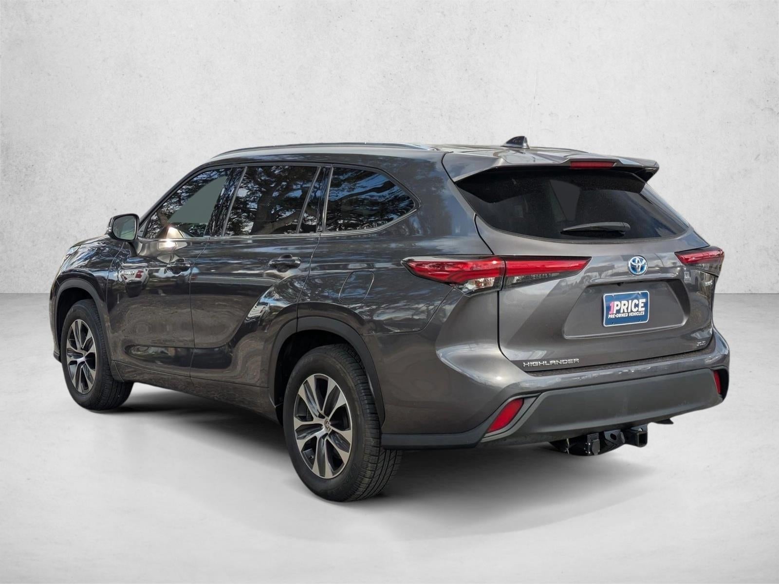 2021 Toyota Highlander Hybrid XLE