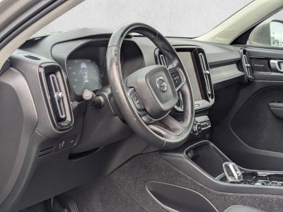 2021 Volvo XC40 T5 Inscription