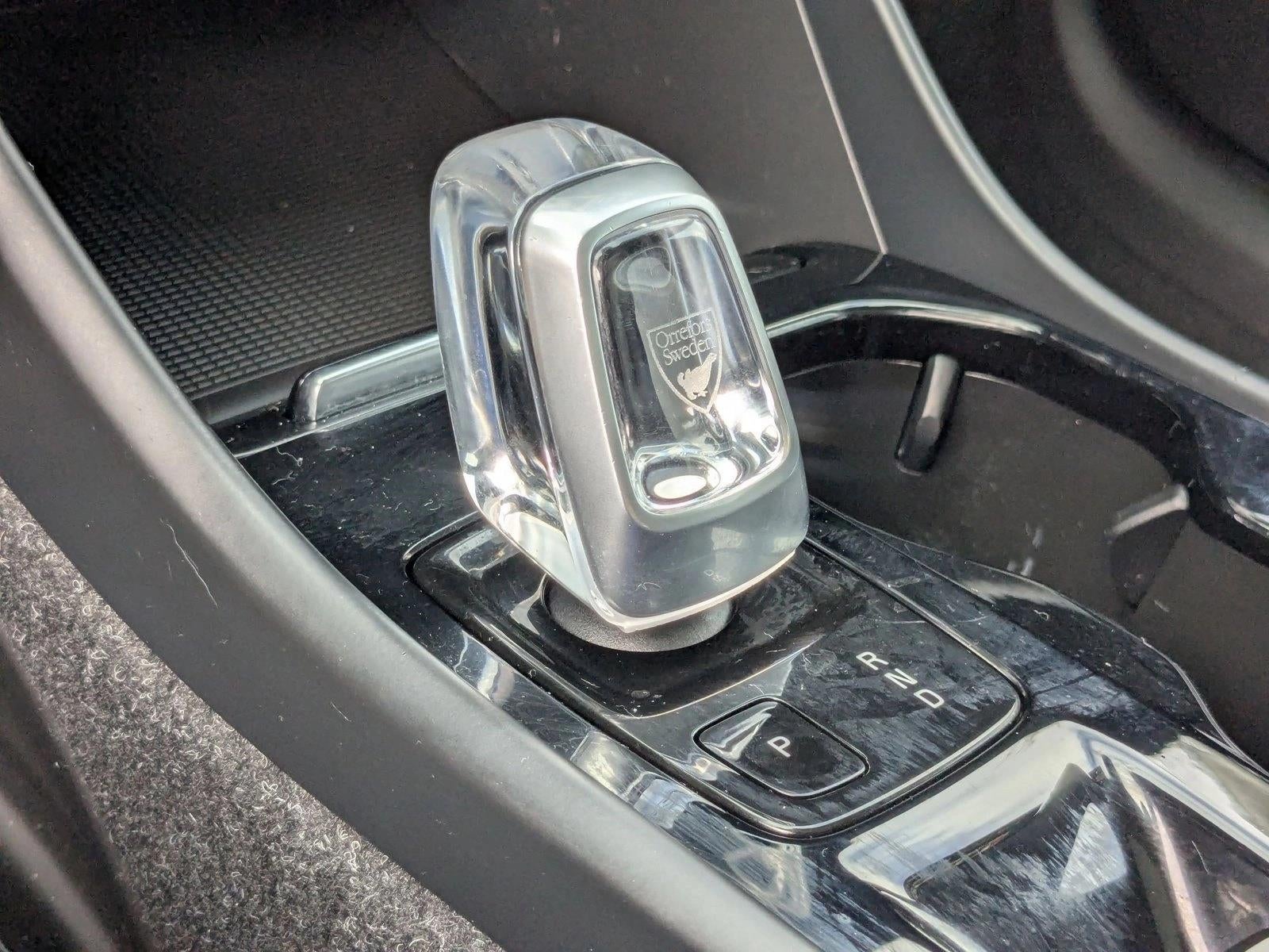 2021 Volvo XC40 T5 Inscription