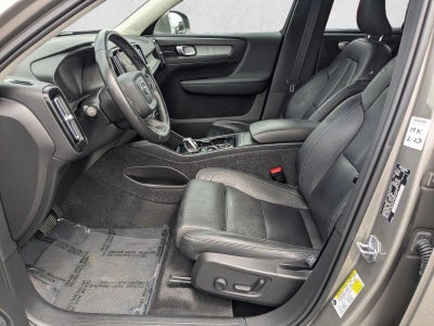 2021 Volvo XC40 T5 Inscription