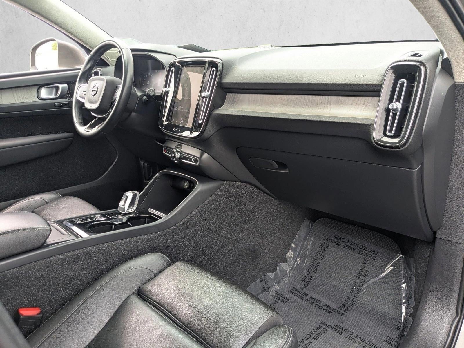 2021 Volvo XC40 T5 Inscription