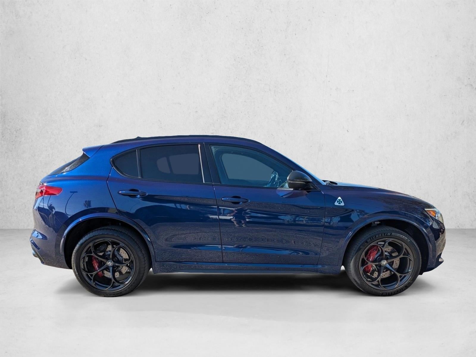 2020 Alfa Romeo Stelvio Quadrifoglio