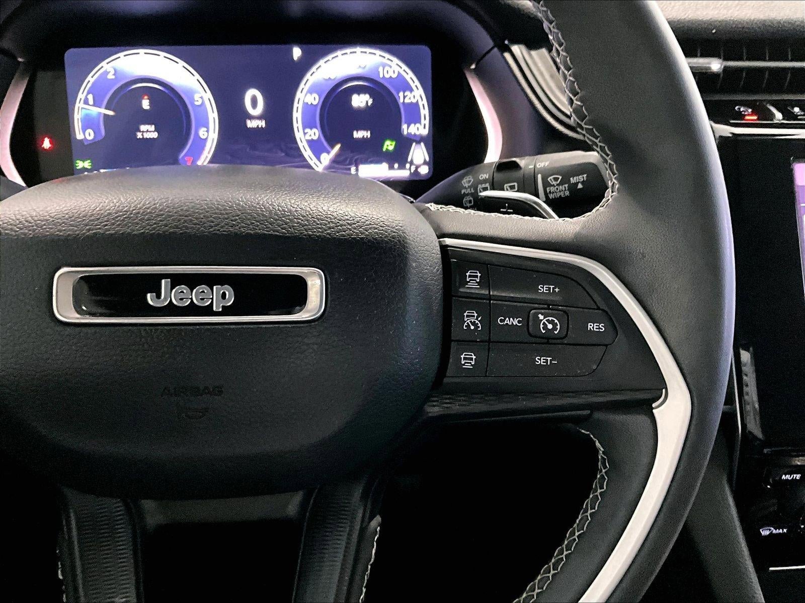 2023 Jeep Grand Cherokee Laredo