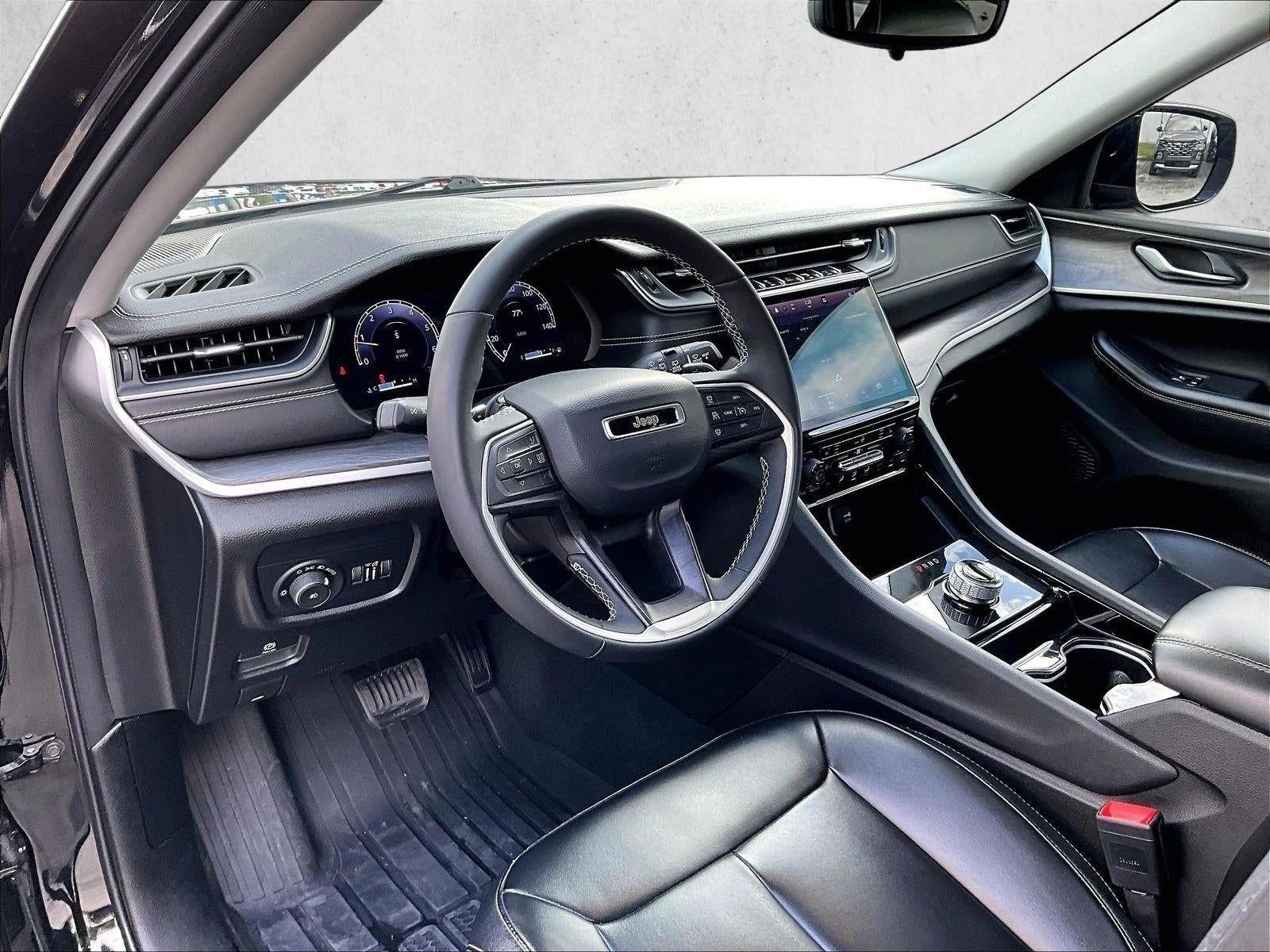 2023 Jeep Grand Cherokee L Limited 4x2