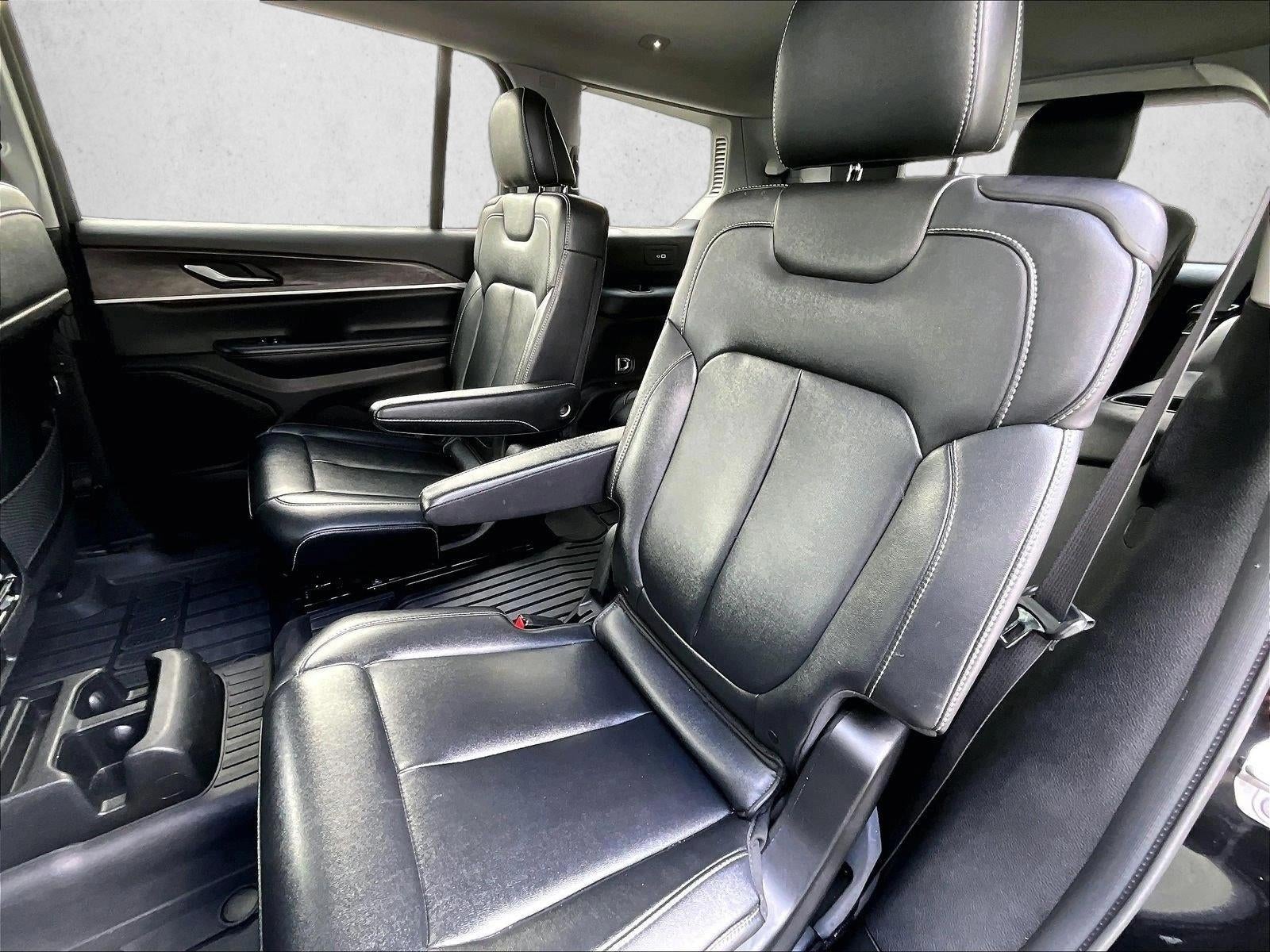 2023 Jeep Grand Cherokee L Limited 4x2