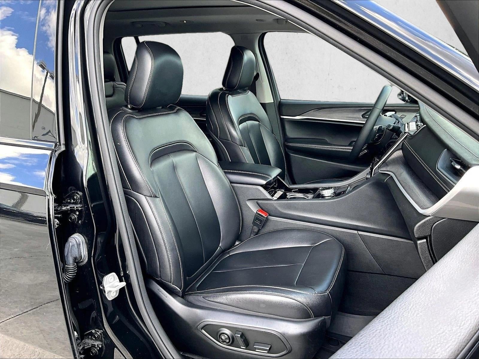 2023 Jeep Grand Cherokee L Limited 4x2