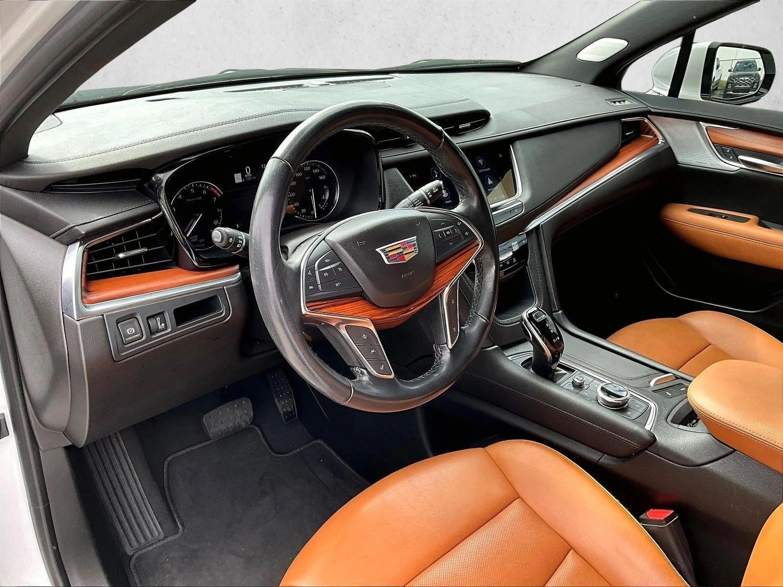 2023 Cadillac XT5 Premium Luxury