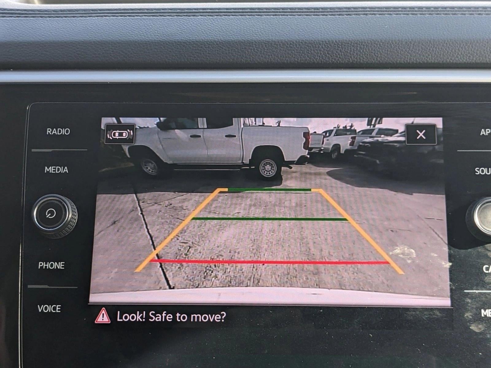 2022 Volkswagen Atlas 2.0T SE w/Technology